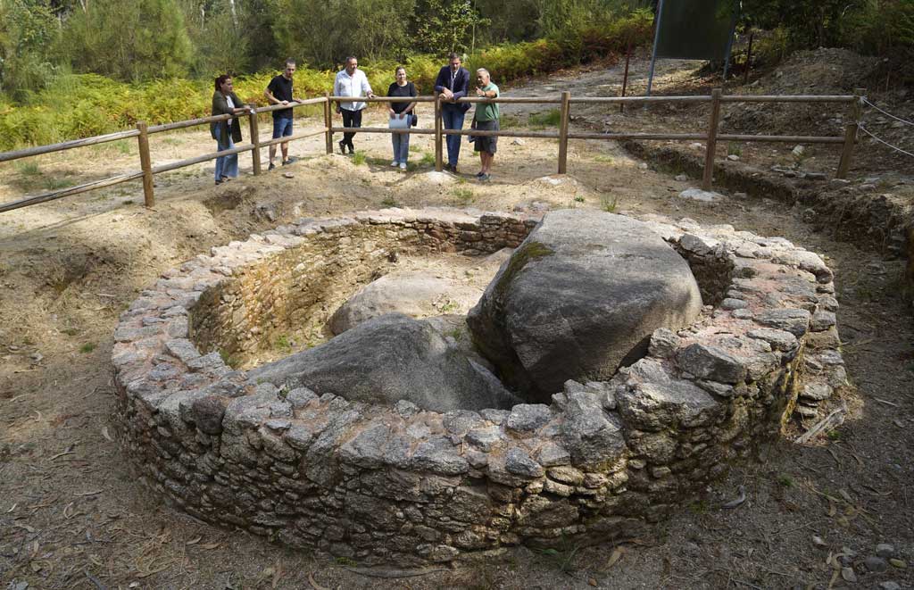 Castros Soutolobre Lou1